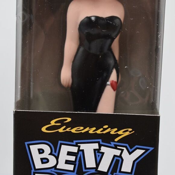 Funko Wacky Wobbler Evening Betty Boop - Picture 4 of 9